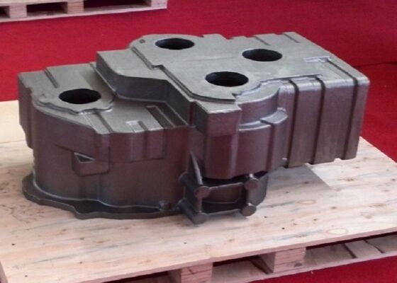 OEM песчаная литья железные детали корпуса с небольшим разрешением на обработку для сельскохозяйственной техники