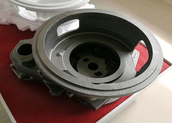 Поверхность железного случая жулика скалистой вершины отливки ровная с поверхностным покрытием взрывать съемки