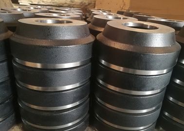 Зеленый финиш тормозного барабана частей платформы грузоподъемника отливки крася серый утюг материальный