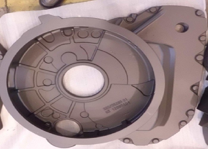OEM мощность песка литье железные детали корпус летящего колеса точное измерение для строительной техники