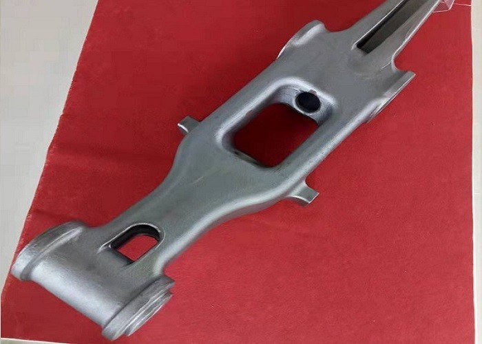 OEM литая железная часть ADI литья Задняя рука ADI 1050-4 с высокой прочностью и жесткостью
